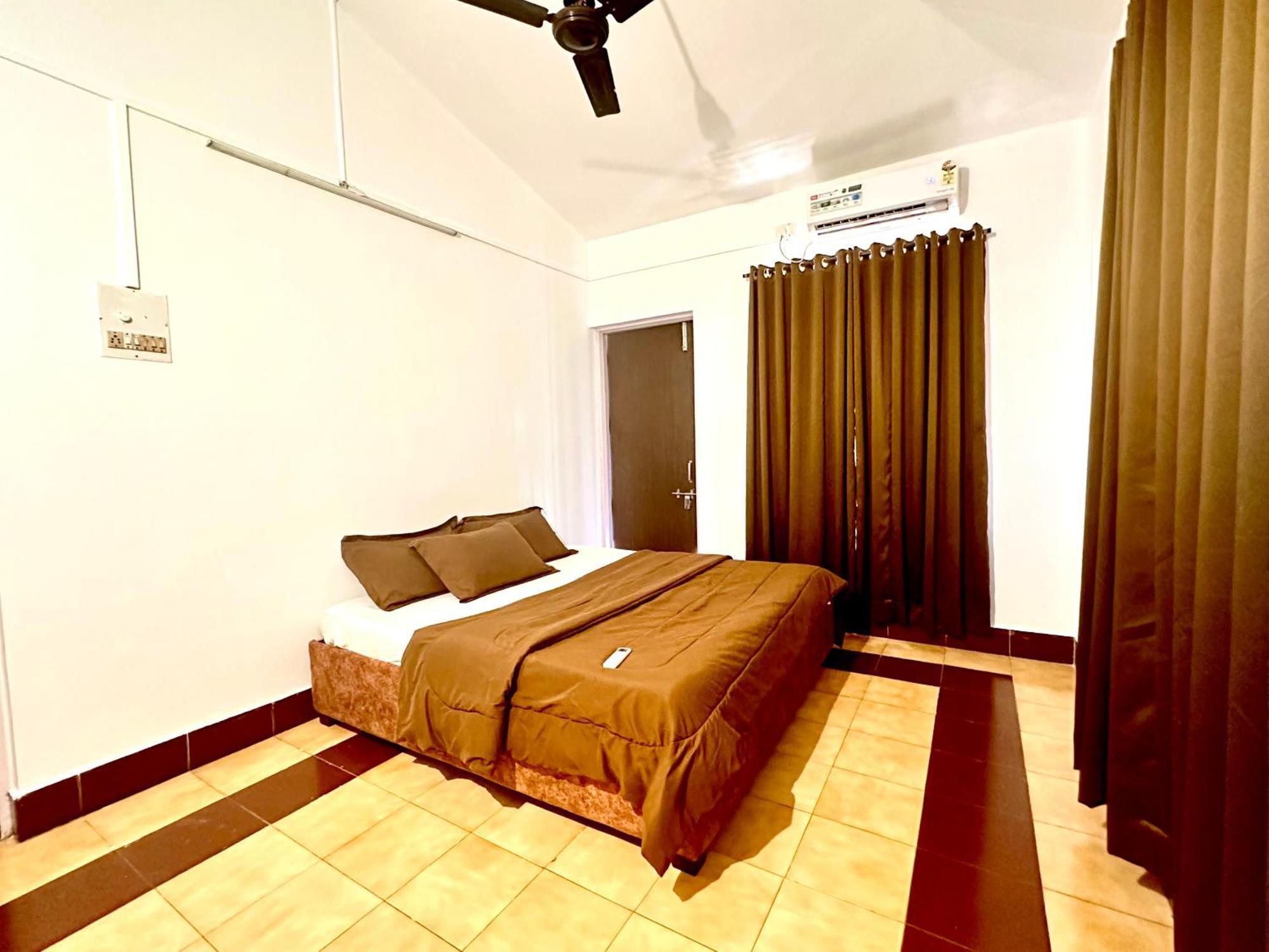 Pool Side House Lonavala Exterior foto